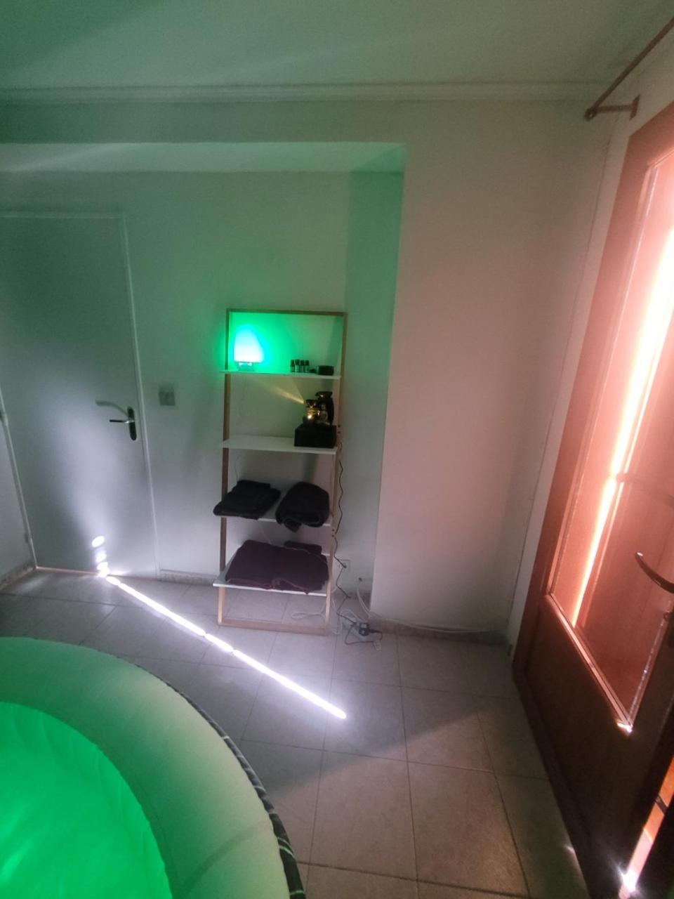 Villa 6P Piscine Spa Privatif Wifi Proche Des Plages เลอบาร์กาแรส ภายนอก รูปภาพ